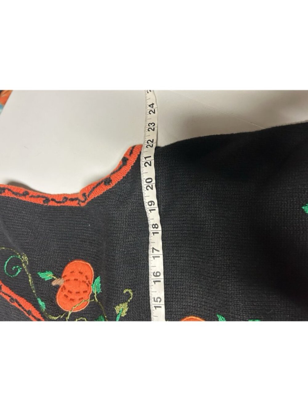 Designers Originals Studio Treat Halloween Sweater Vest Sleeveless Pumpkins Vine - Picture 6 of 8